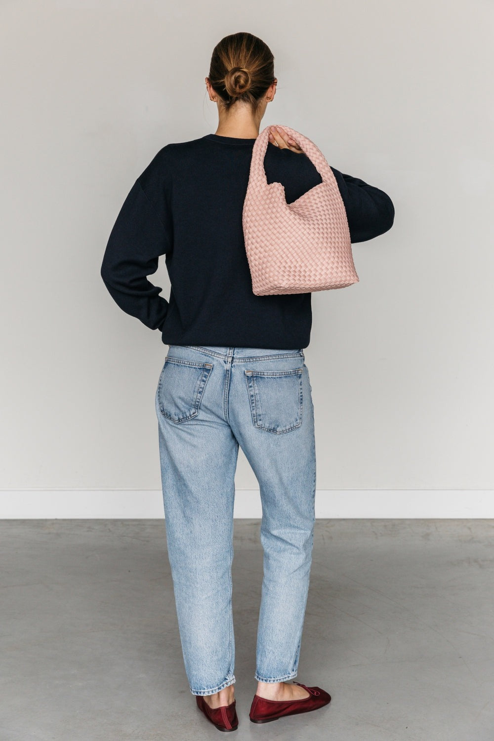 Marrea Bucket Pillow Talk