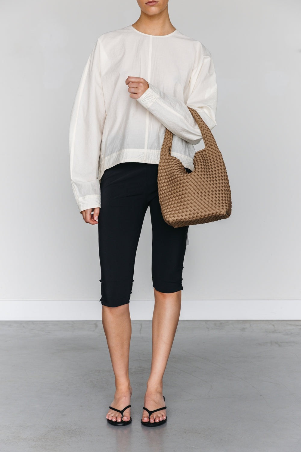 Marrea Bucket Retro Sand