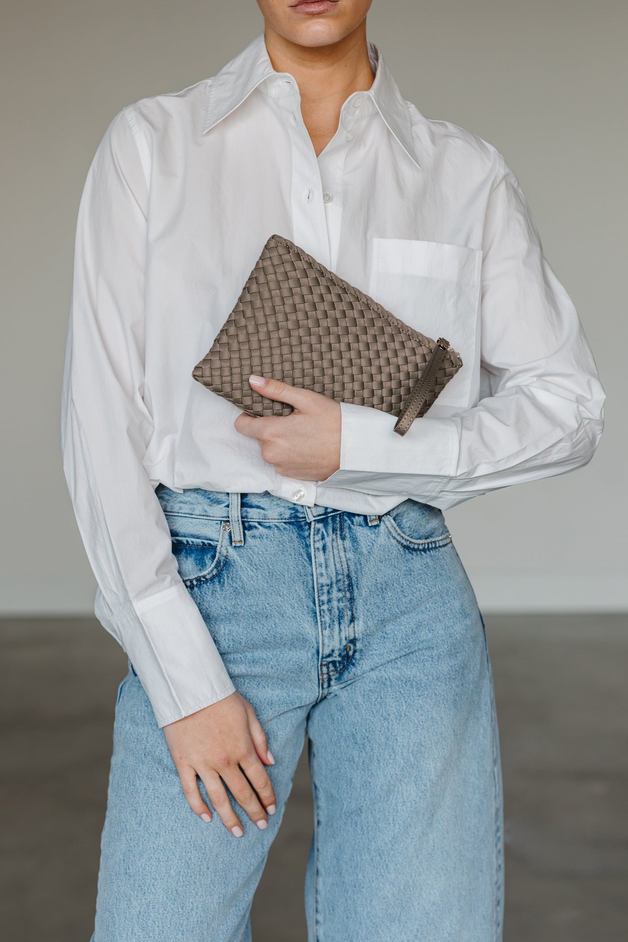 Marrea Clutch Taupe Secret